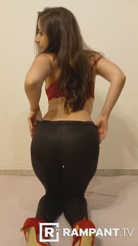 Ass Thong Yoga Pants gif