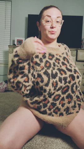 (OC) Big Titty Mama 😈
