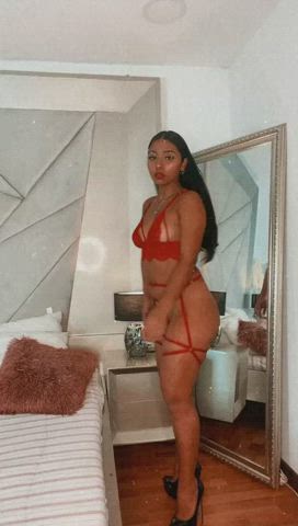 big ass camgirl latina lingerie streamate gif