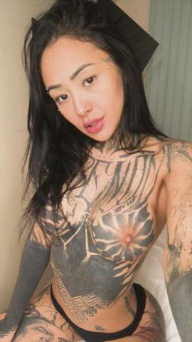 asian boobs nipple piercing amateur-girls selfie gif