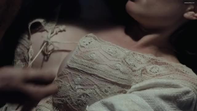 Hayley Atwell gif