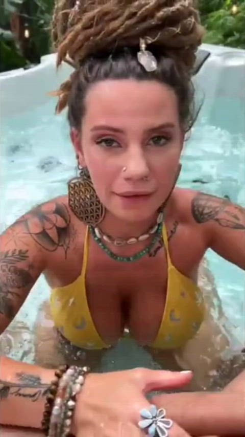 big tits blowjob bouncing tits indica flower outdoor pov pool shower blowjobs sensualsloppy