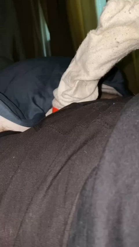 Smelling the other sock made me cum harder