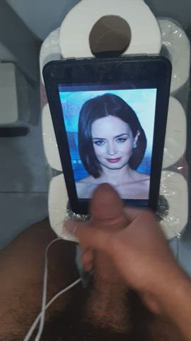 Emily blunt cum tribute