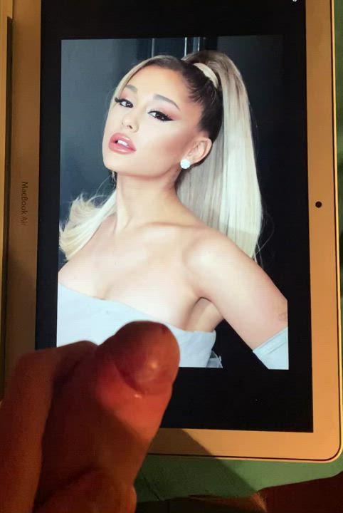 cum on ariana