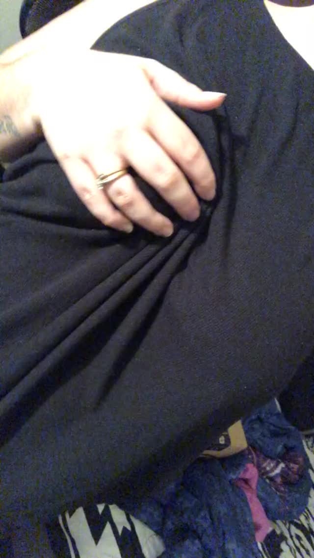 I love to be a tease. (F)
