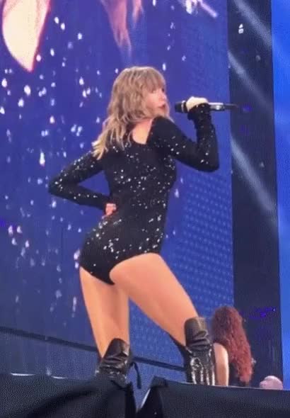 Celebrity Taylor Swift gif