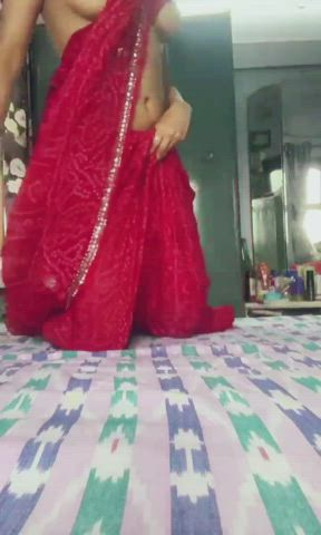 ass desi fingering indian masturbating saree gif