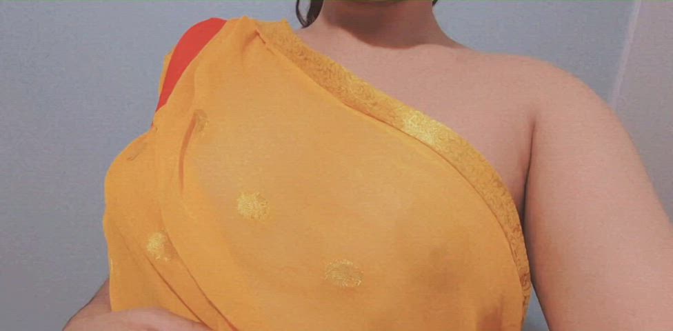 areolas boobs desi flashing indian nipples saree teen gif