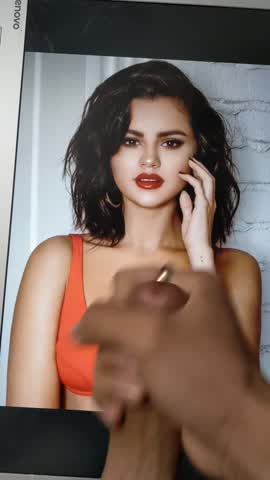 Cum on Selena Gomez