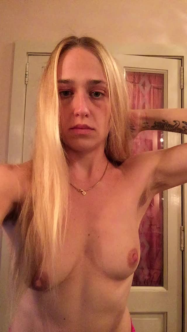 Jemima Kirke Sexy at the PureCelebs.net