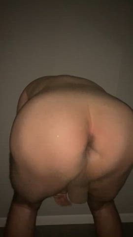 21 [M4M] need a big dick to take my virginity hmu