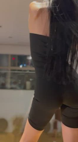 ass big ass brunette gif