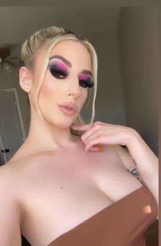 blonde lips tits gif