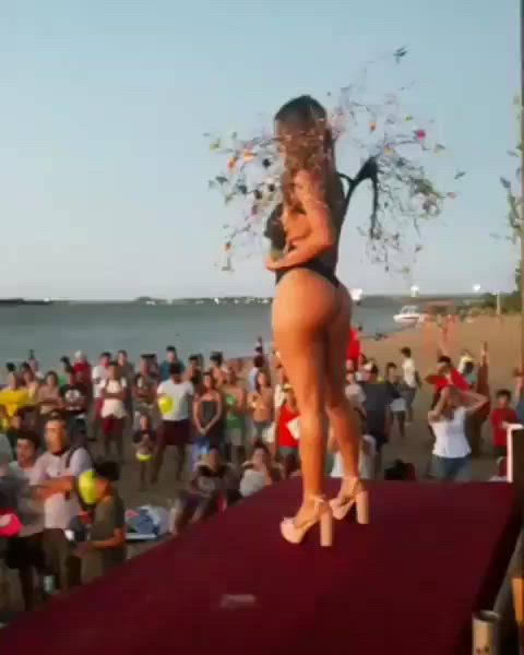 argentinian ass swimsuit gif