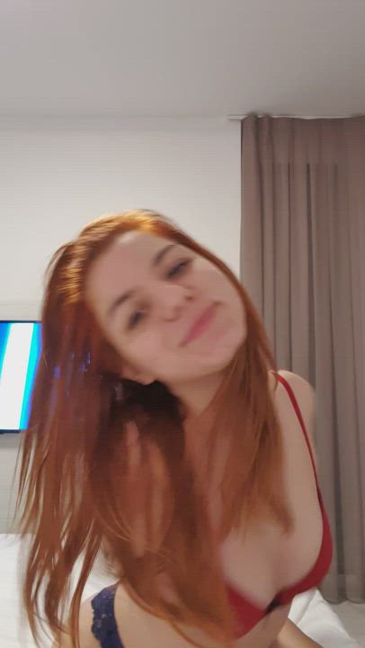 19 ? I’m a very playful redhead girl ?❤️You get an Instant Reward after subscribing