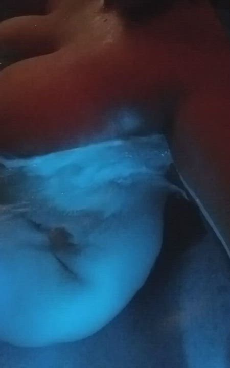 BBW Big Tits Underwater gif