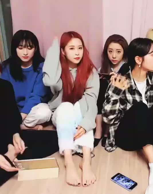 WJSN Dayoung feet 9