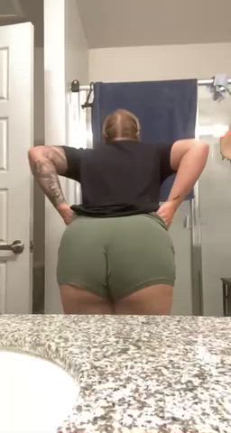 ass booty jiggling gif