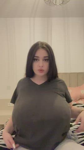 boobs milf tits curvy gif