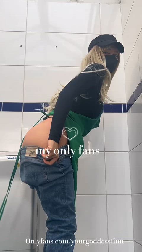 onlyfans public teen gif