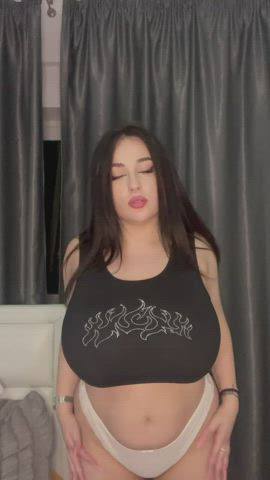 boobs milf tits bigger-than-you-thought titty-drop gif