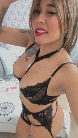 Blonde Latina Lingerie Natural Tits Tattoo Webcam gif