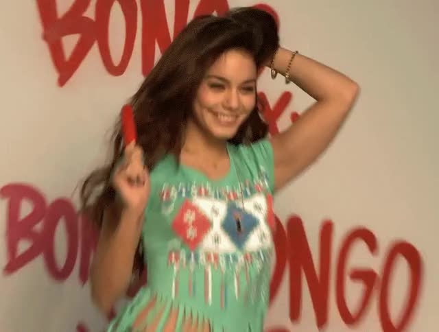 Vanessa Hudgens gif