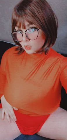 Velma Dinkley [Scoobydoo] (mandymoonof)