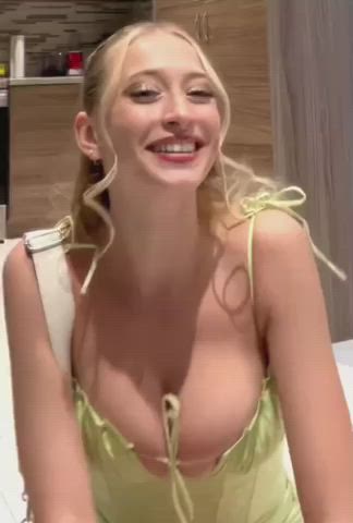 Big Tits Blonde Busty Huge Tits Natural Tits gif