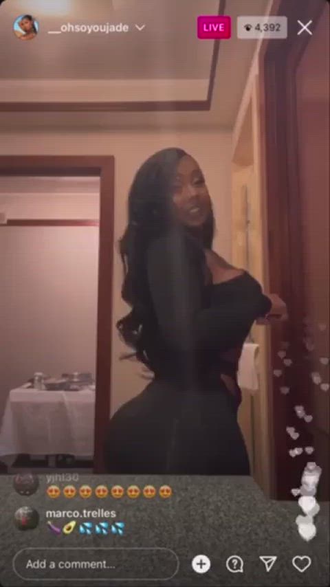 big tits ebony nipples nipslip tits gif