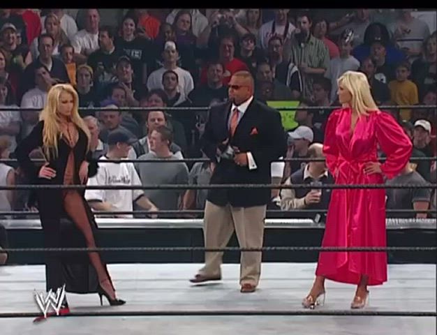 Sable Showing Everyone Who The Hottest Diva Is As She Strips To Her Skimpy Bikini