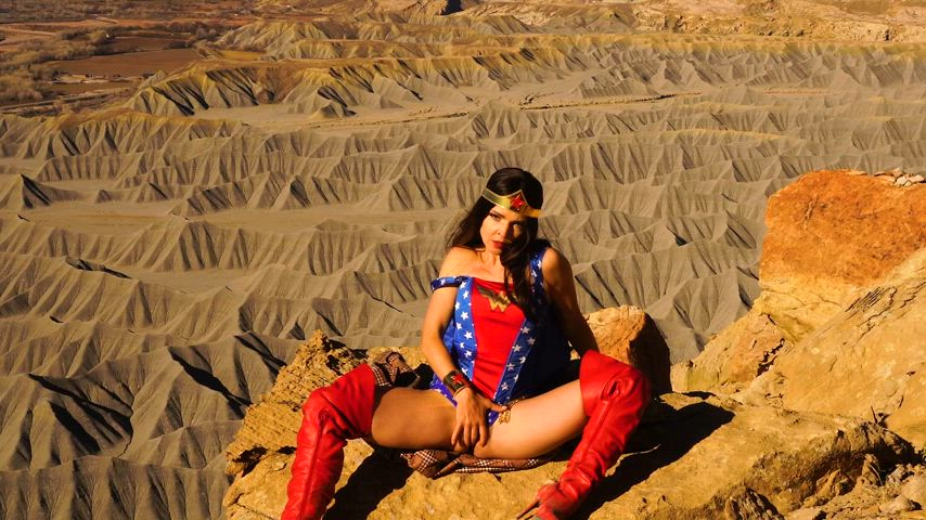cosplay masturbating natural onlyfans outdoor pussy superheroine gif