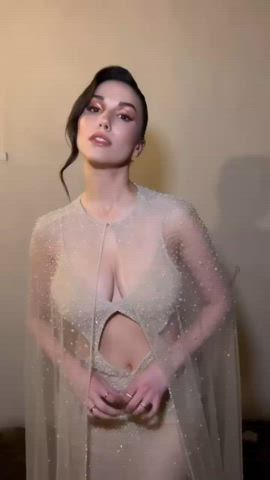 big tits brunette celebrity gif