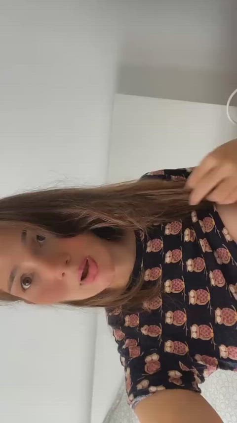 boobs tiktok nipples flashing nipslip r/tiktits gif