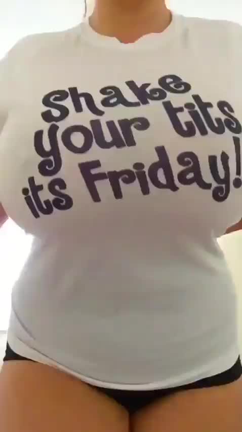 Friday Titties !!!!