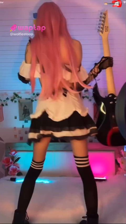 cosplay egirl japanese kawaii girl onlyfans pink hair gif