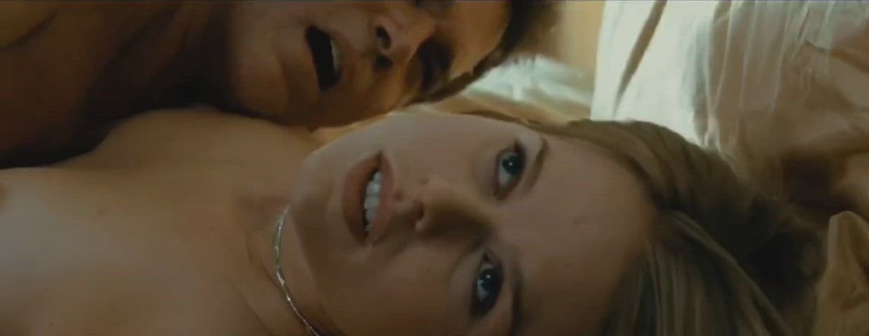 Alice Eve in Crossing Over #1