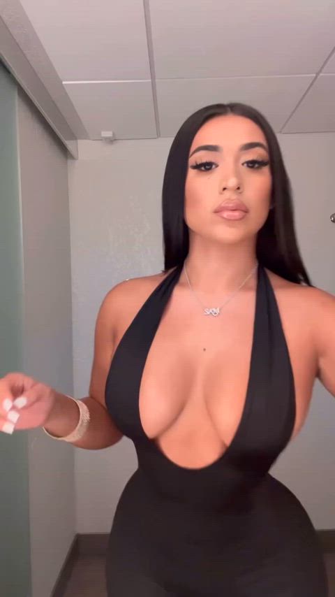 dress latina makeup gif