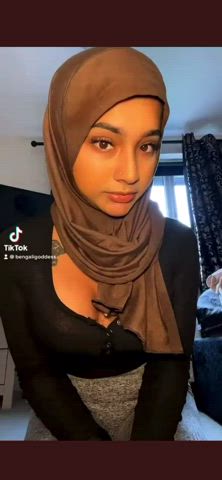 Arab Bangladeshi Big Tits Desi Hijab Indian Muslim Pakistani Pussy Spread gif
