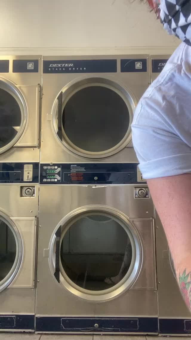 I saw one public porn in a laundromat and I’ve had a fetish ever since. Happy 4th!