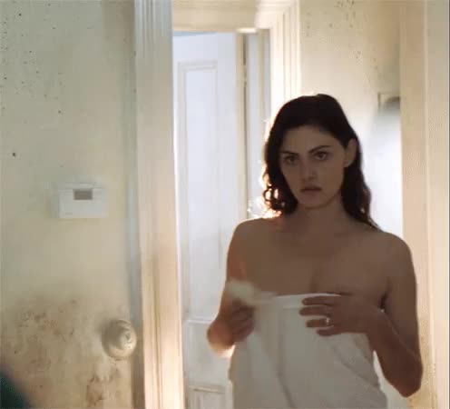 Phoebe Tonkin boobs delights celebritiesspeakeasy,