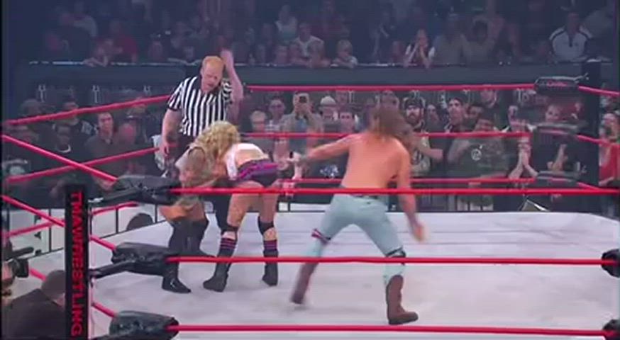 Velvet sky being spanked. She was one sexy slut back then 🤩🤩