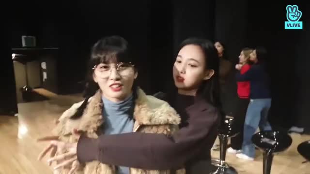 190117 [V LIVE] 가족사진찍기 트와이스 TWICE 14