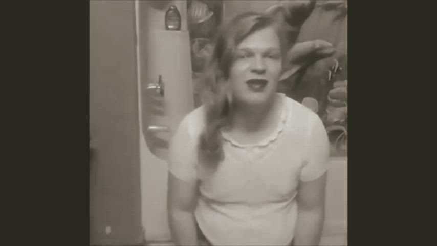 blowjob crossdressing femboy femme sissy sissy slut smile vintage gif