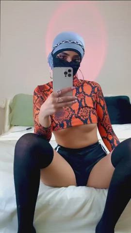 amateur ass brunette hijab muslim gif