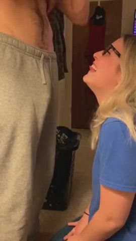 Blonde Blowjob Cumshot Smile Undressing gif