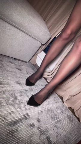 brunette celebrity katharine mcphee legs stockings gif