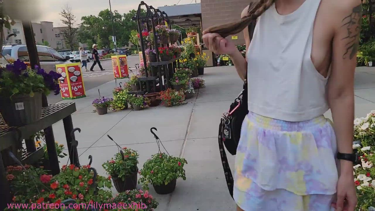 Side boob at the grocery store. So many people saw!