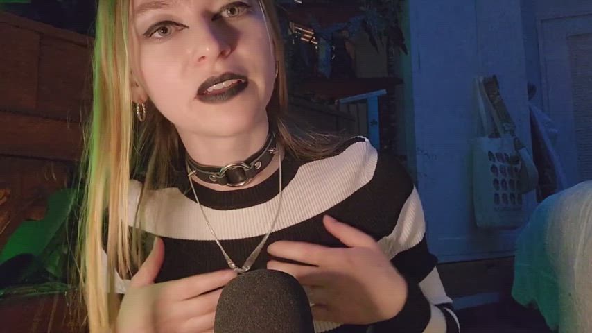 asmr belly button choker fishnet goth lipstick petite tease white girl belly amateur-girls